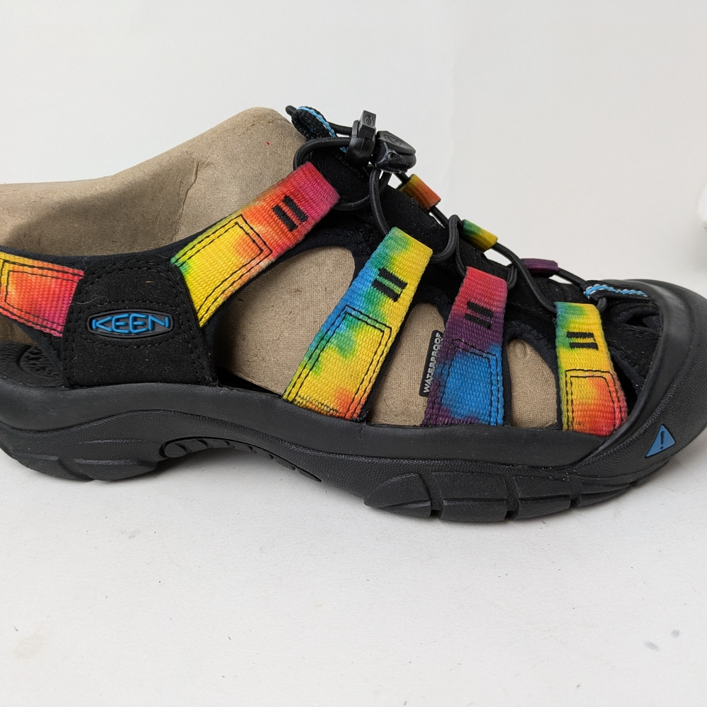 Keen Newport Tie Dye Rainbow 🌈 Black Sandals with Toe Protection